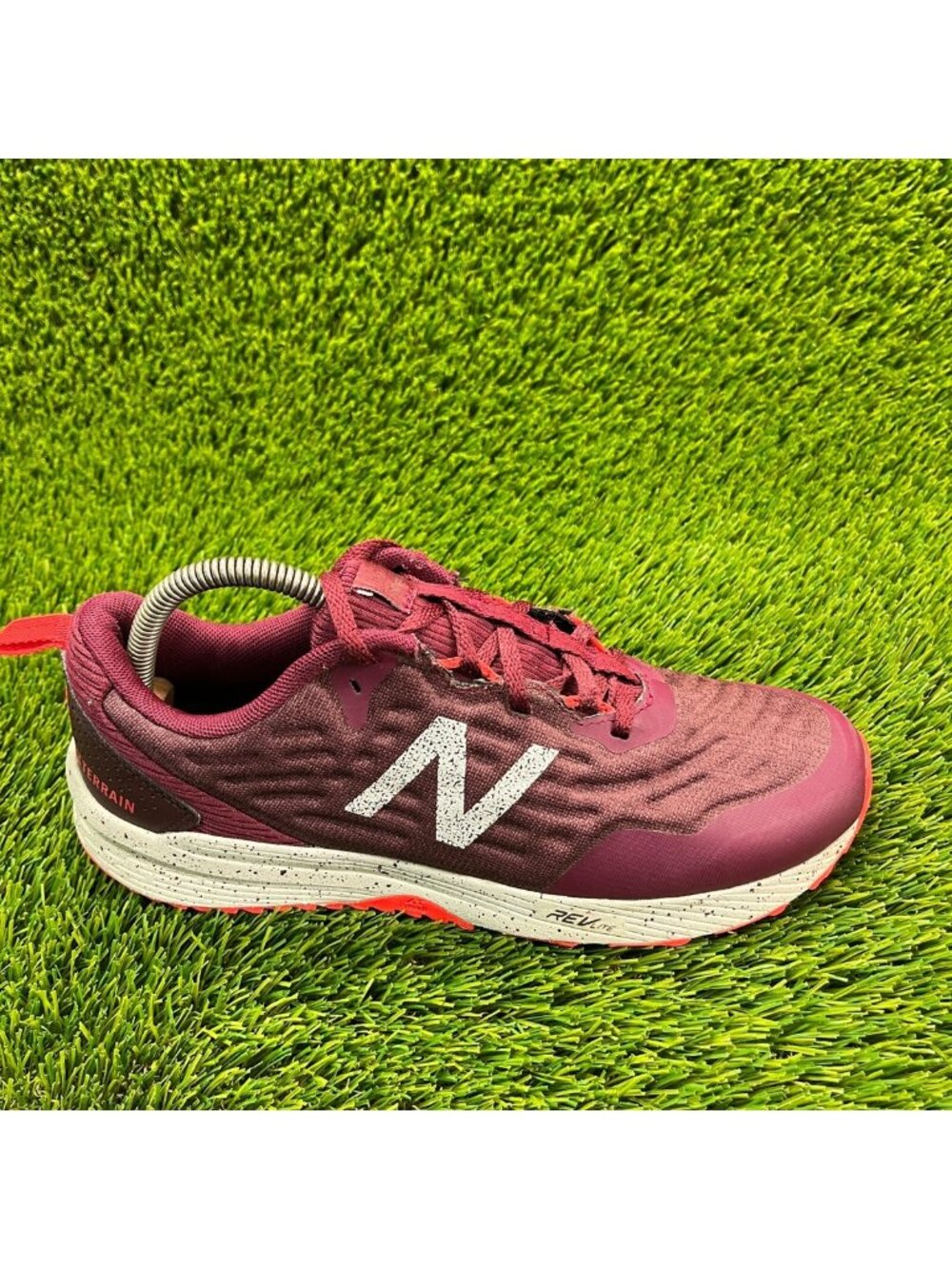 New Balance Nitrel V3 Womens Size 9 Red Gray Athletic Running Shoes Sneakers